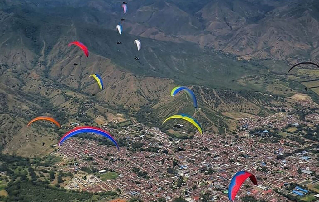 el-open-roldanillo-2025-esta-listo-para-elevar-el-deporte-del-parapente-a-nuevas-alturas-en-colombia-02