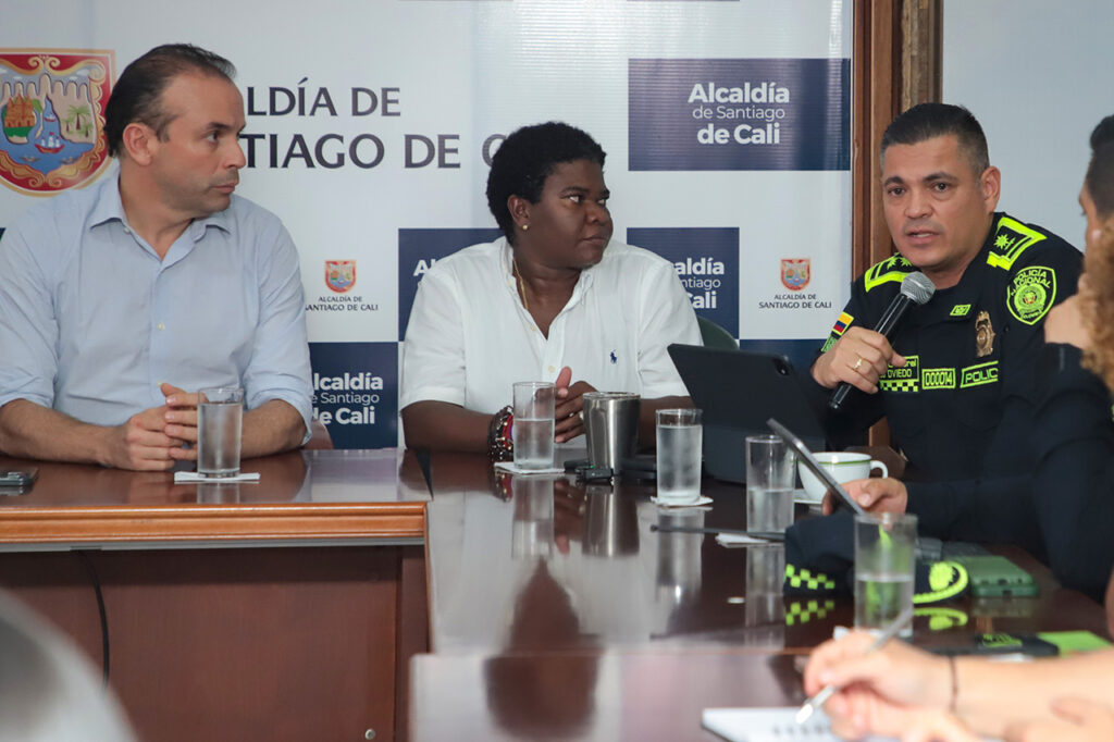 alcalde-de-cali-instala-pmu-para-monitorear-movilizaciones-del-28-y-29-de-mayo-01
