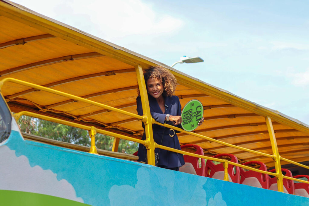 bus-panoramico-vuelve-a-rodar-por-cali-paseos-gratis-para-calenos-y-visitantes-02