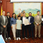 la-asamblea-del-Valle-condecora-al-periodista-deportivo-JJ-Miranda-por-su-trayectoria-01