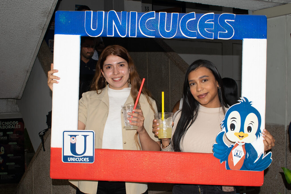 61-anos-de-excelencia-academica-en-unicuces-03