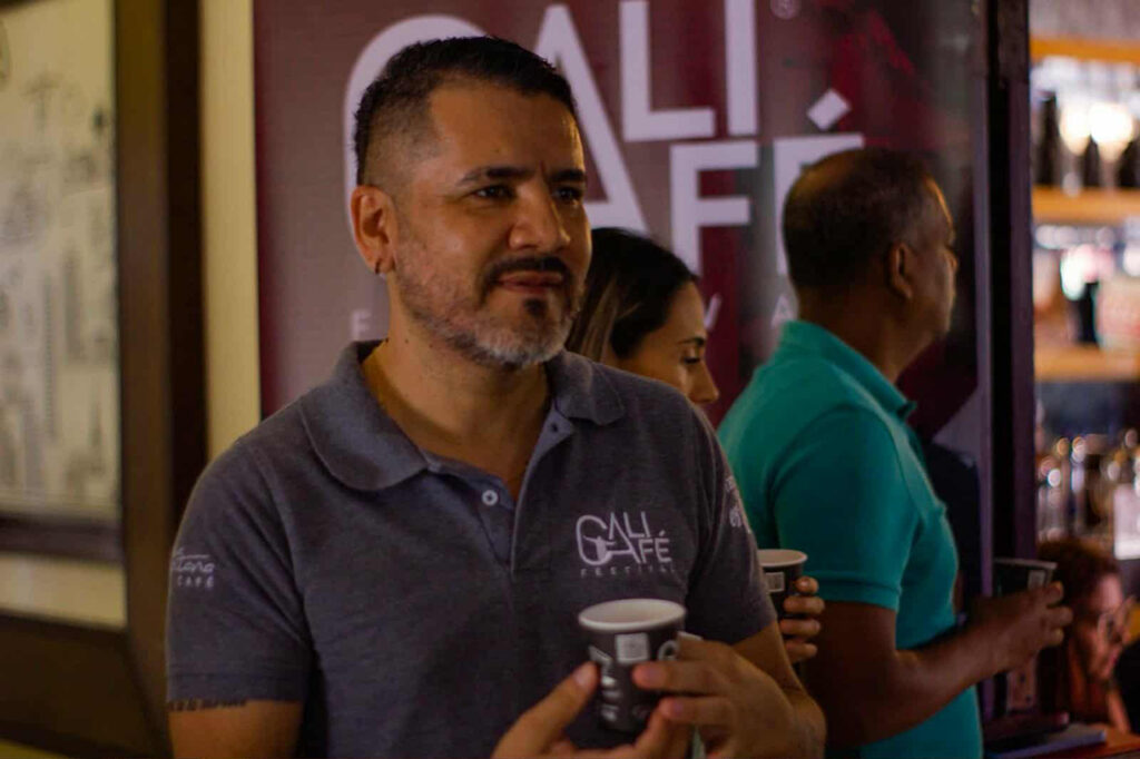 el-aroma-que-corona-al-valle-el-cafe-02