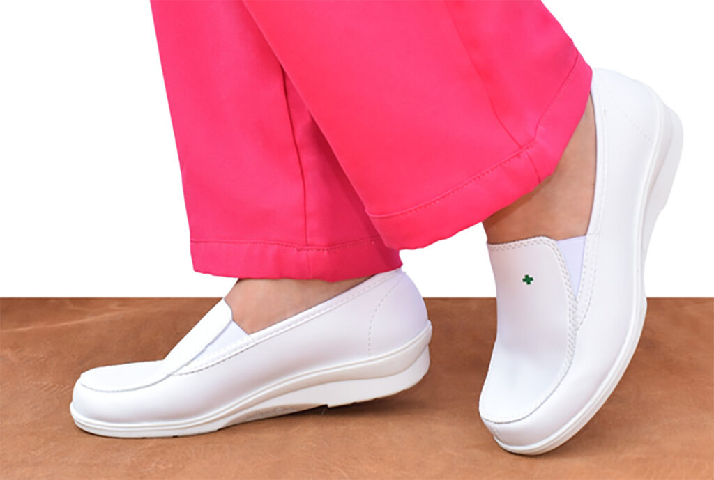 calzado-romulo-es-salud-moda-bienestar-y-confort-en-una-pasarela-unica-02