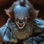 hbo-presenta-welcome-to-derry-la-serie-que-explora-el-origen-del-payaso-mas-temido-05