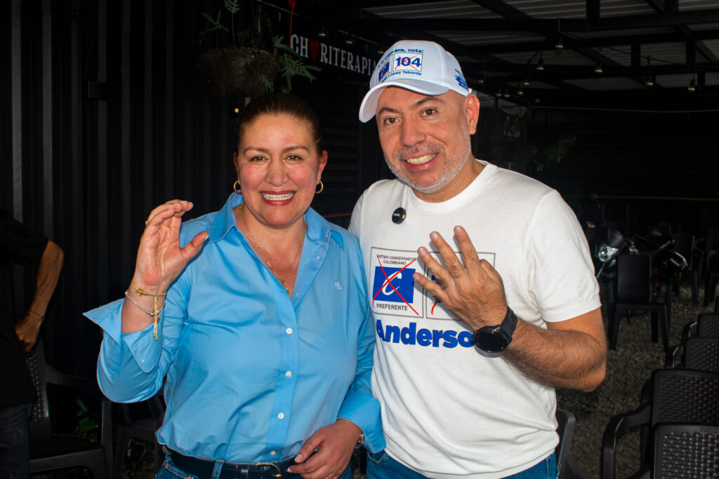 trabajo-social-y-respaldo-politico-marcan-encuentro-conservador-en-tulua-01