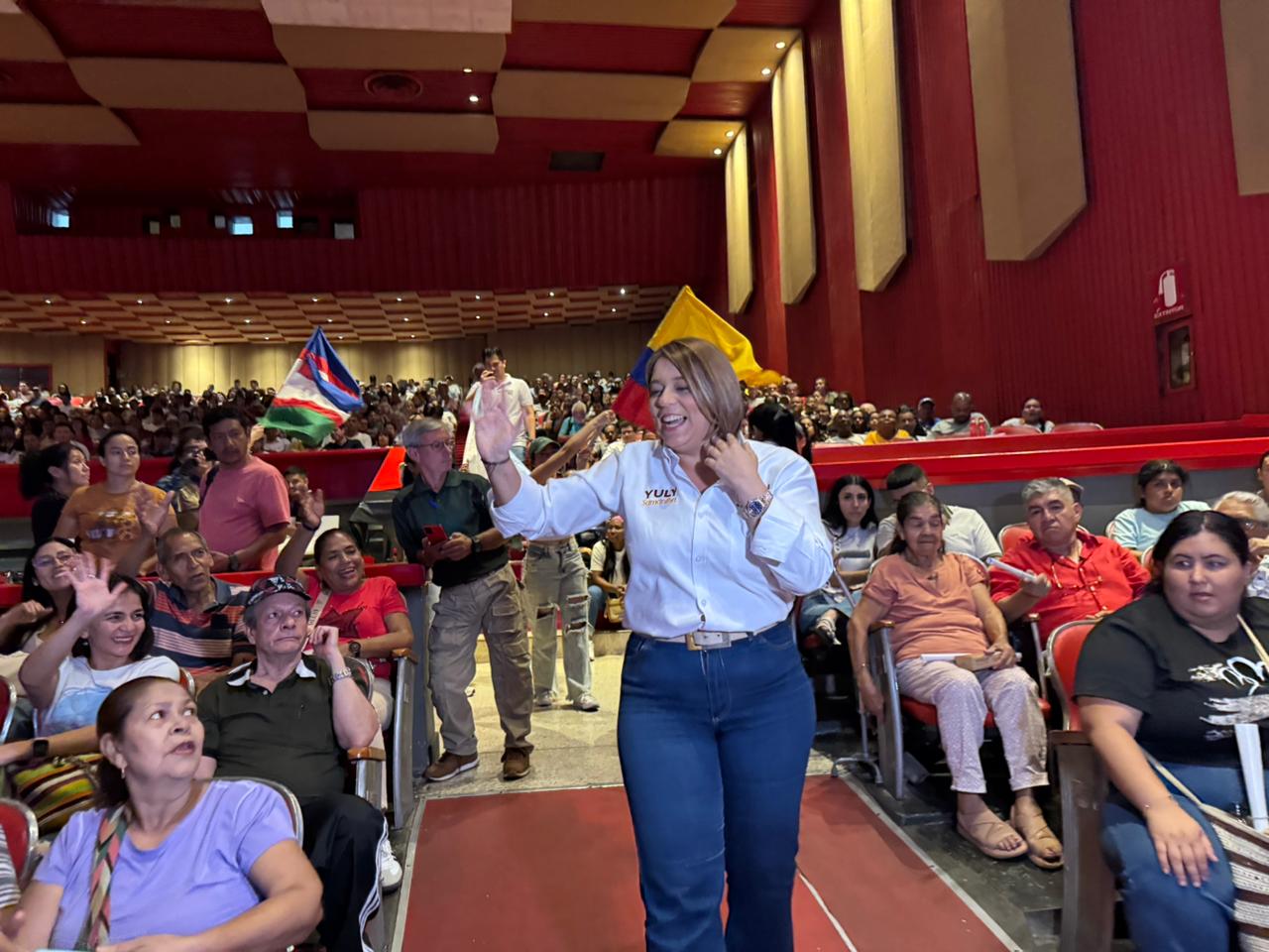 yuly-samantha-montano-lopez-e-familia-y-progreso-para-el-valle-05