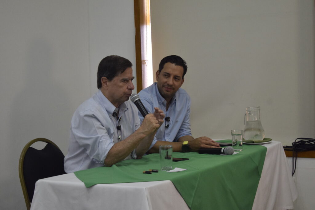 julian-lopez-tenorio-fortalece-la-candidatura-de-juan-fernando-cristo-con-respaldo-oficial-01