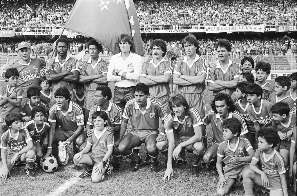 america-de-cali-99-anos-latiendo-en-rojo-01