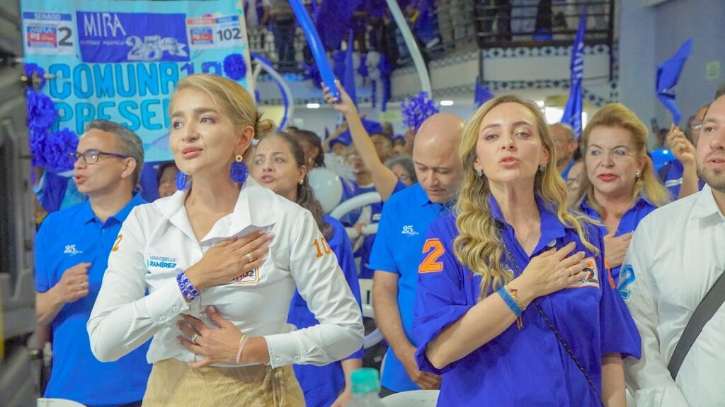 con-gran-participacion-ciudadana-el-partido-mira-cerro-campana-en-cali-03