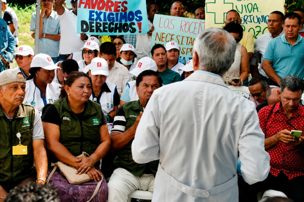julian-lopez-resalta-inversiones-en-salud-para-el-valle-02