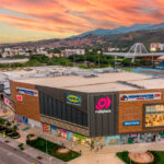 viaje-al-paraiso-la-historia-de-efrain-y-maria-cobra-vida-en-mallplaza-cali-03