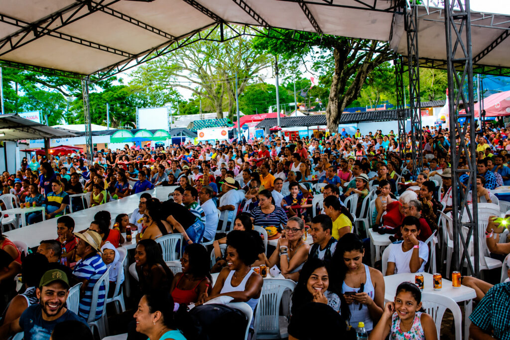 la-tradicion-vuelve-a-cabalgar-buga-inaugura-su-73-feria-agropecuaria-01