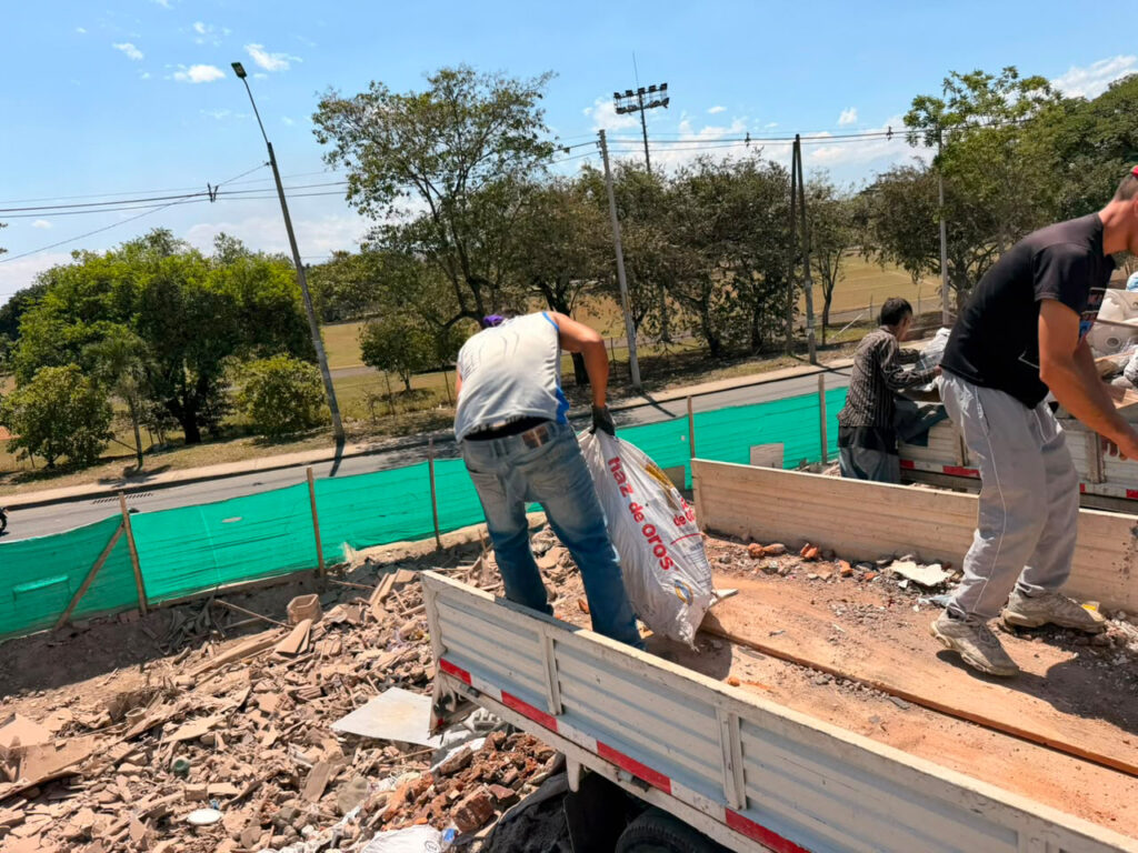cali-tendra-dos-puntos-para-disponer-escombros-tras-el-sismo-desde-el-1-de-septiembre-02